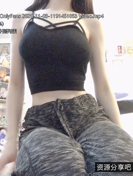 推特HoneyMomo劲爆混血合集34部1.6G太火辣了