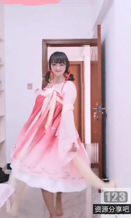 51部30G推张花花超魅惑视频合集