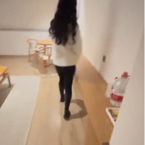 李露野外劲爆展示24部10.5G太顶了