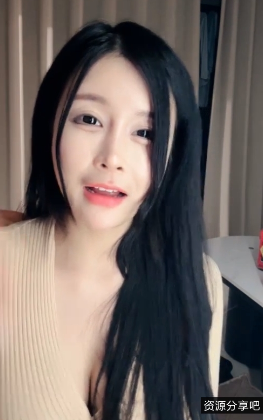 微博白骨精职场合集16部16.9G这弧度绝了