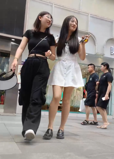 KXCD第10季街拍合集20V步行街拍1.54GB太感觉了
