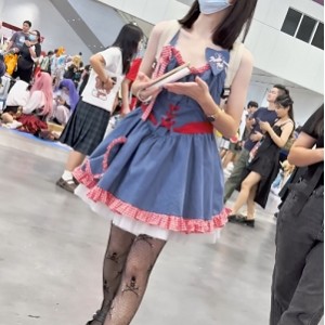 推特肉丝少妇三部3V394M粉透