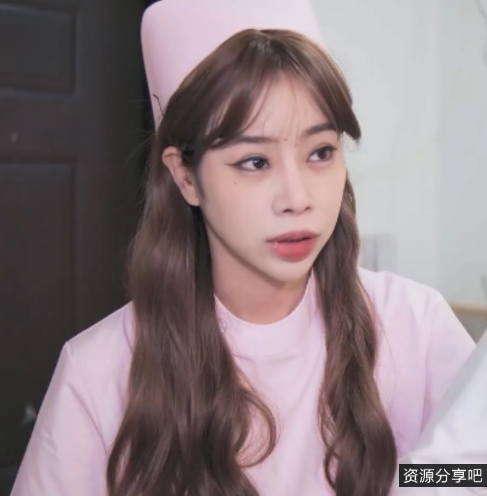 传媒新秀李露15部合集9.6G湿身热舞珍藏版