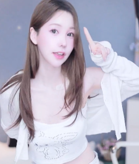 熊猫直播甜辣风250段典藏6.9G蜜桃臀太顶了