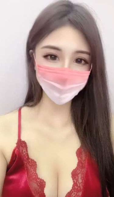 CC直播小美热舞私拍绝密展示88部50G太顶了