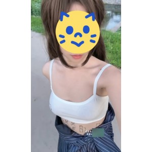 推特奶奈珍藏版B杯合集20部1.21G极致魅惑