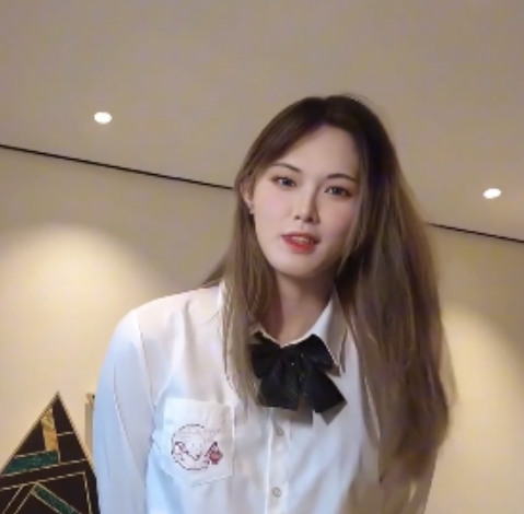 桃子吖某站黑丝JK伪娘1V508MB超勾人