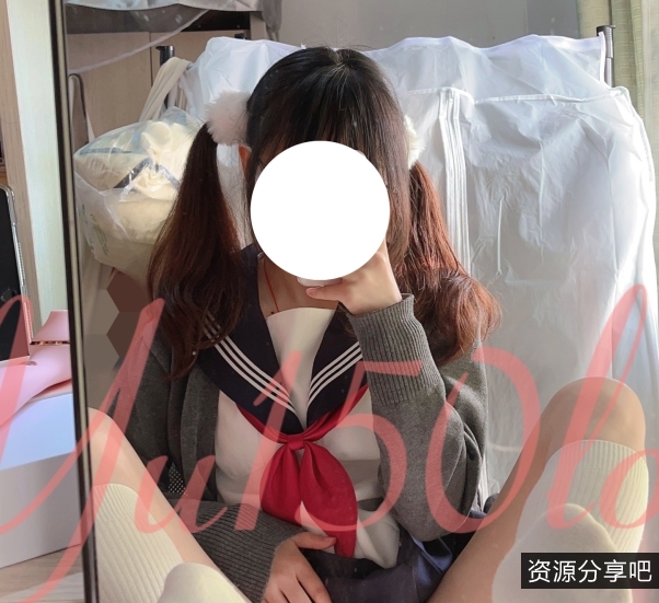 推特玉宝涩涩眼镜反差福利姬176v15.1g韵味十足