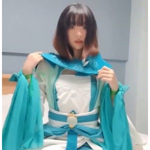 小余COS合集88部7.28G老司机论坛极致暗流