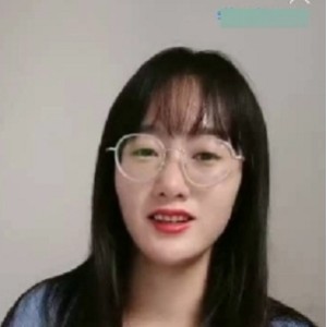 se se老师办公室私拍还贷31V21G纯情大球反差撩人