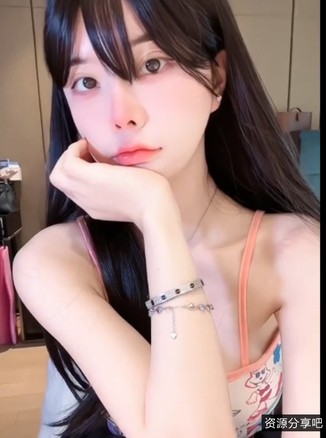 第8弹670V反差萌小姐姐热舞卡点合集5.56G抖系露脸太会扭