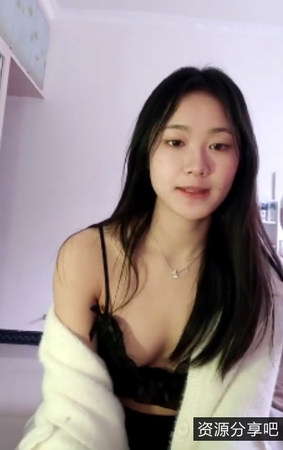 半糖人气女神蜜桃吖热辣合集52V38.8G蜜桃成熟时